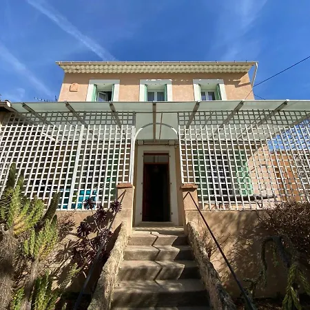 Maison Familiale - Privee * Carqueiranne
